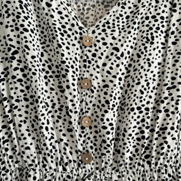 Polka Dot Black on White Dress V Neck Button Front Split Hem Short … - Picture 8 of 9